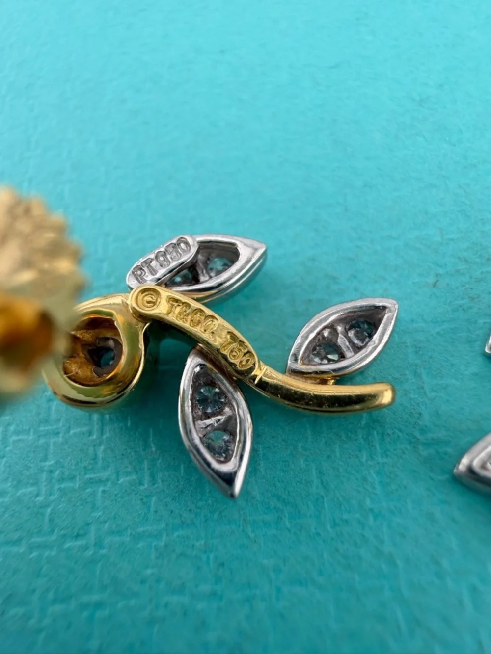 Vintage RARE Tiffany & Co. Vine Garland Earrings Platinum Yellow Gold 🍇